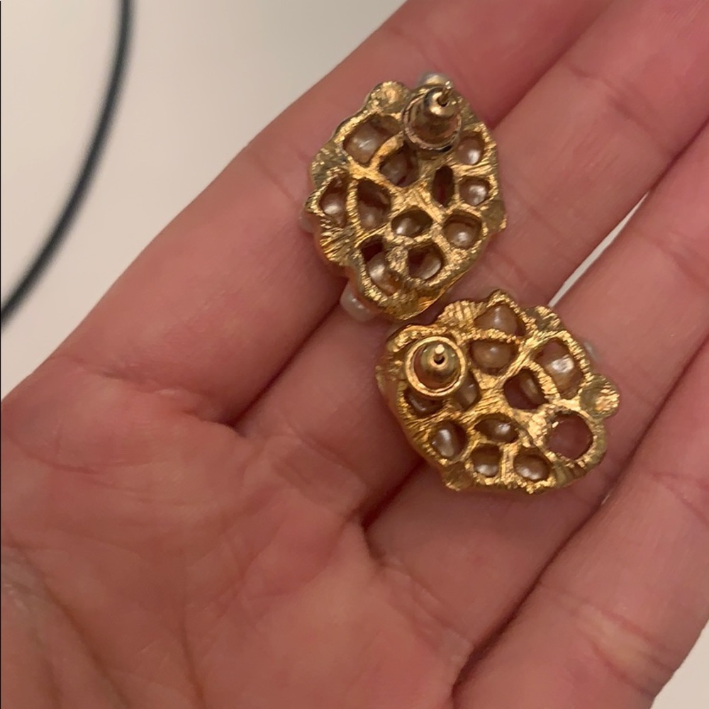 Mother Of Pearl Cluster Studs View 3